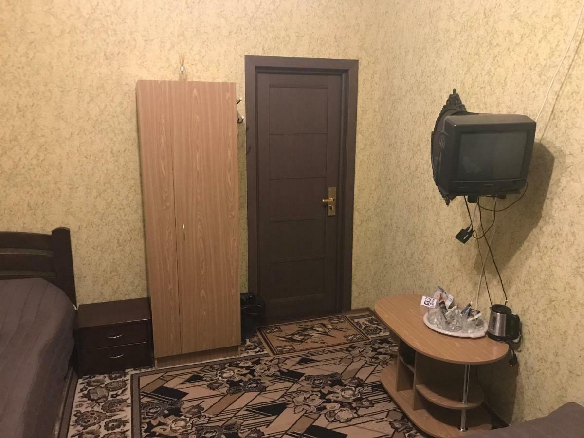 Отель "Natali" Mykolajiw Exterior foto
